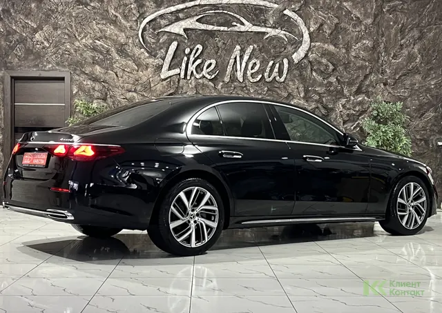 Mercedes-Benz E-класс (2024)