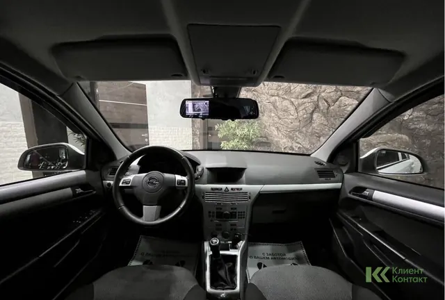 Opel Astra (2014)