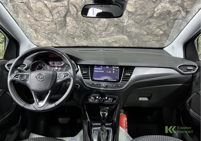 Opel Crossland X (2019)