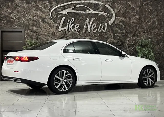 Mercedes-Benz E-класс (2025)