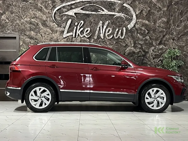 Volkswagen Tiguan (2021)