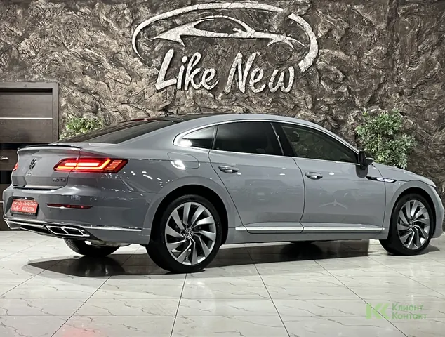 Volkswagen Passat CC (2022)