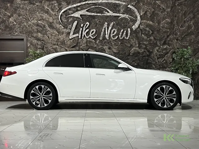 Mercedes-Benz E-класс (2024)